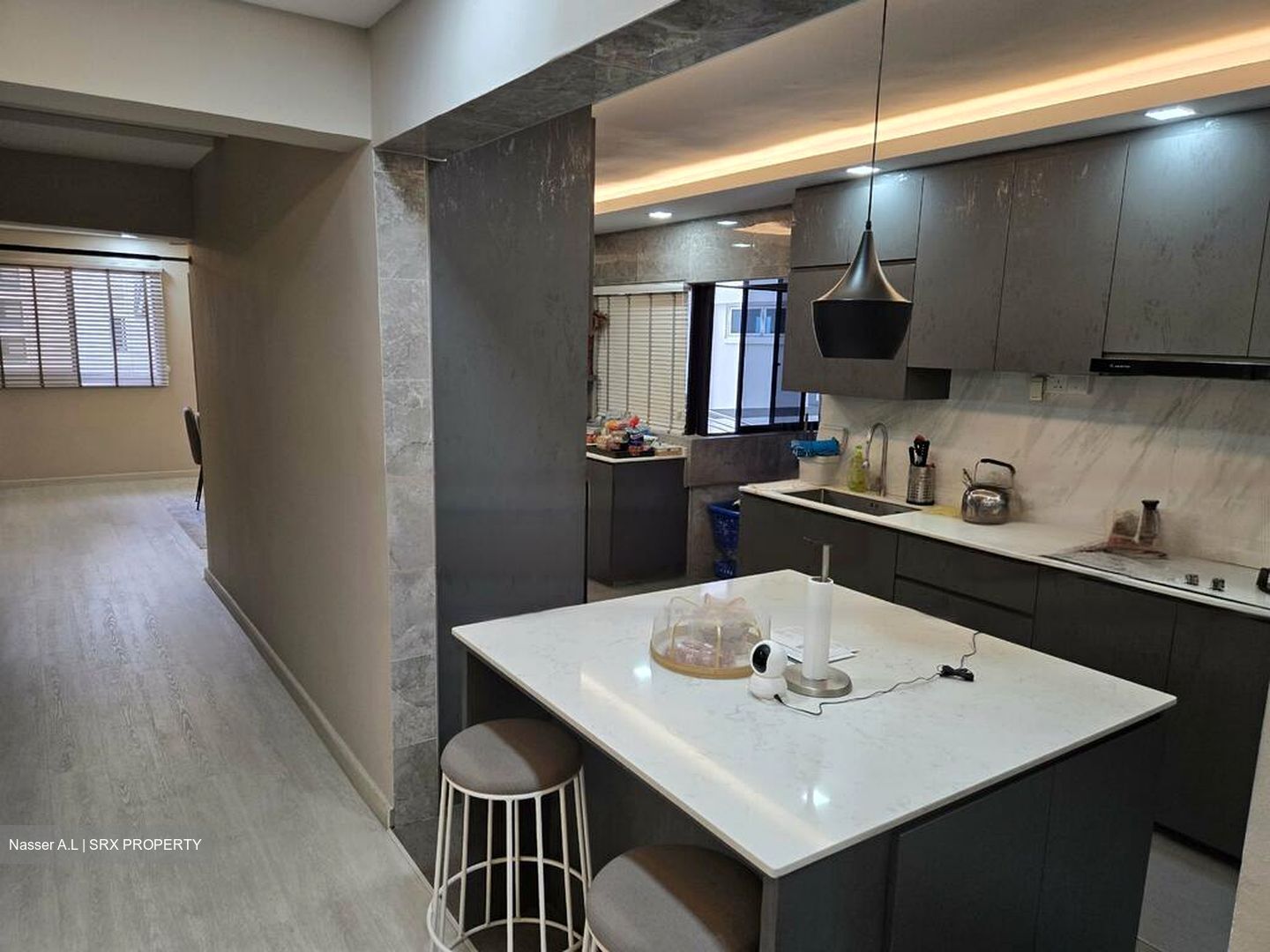 Blk 427 Sun Plaza View (Tampines), HDB Executive #473723511